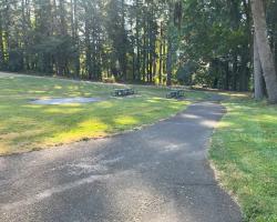 Trail Leading From Tauchman House to Benches