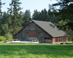 stein-boozier barn