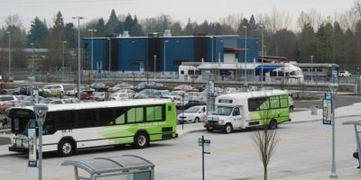 Buses at Wilsonville Transit Center