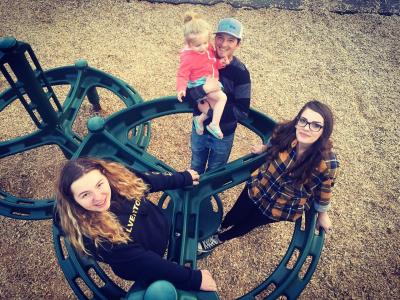 Tommy Reeder with family