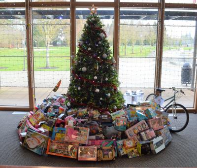 Christmas tree with gifts underneath