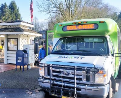 DAR bus at Charbonneau