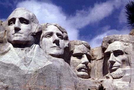 photo of Mt Rushmore