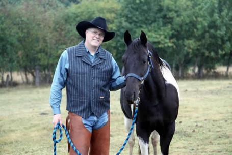 Tom Swearingen with a horse
